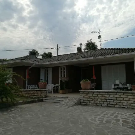 Hébergement de vacances Casa Laura *