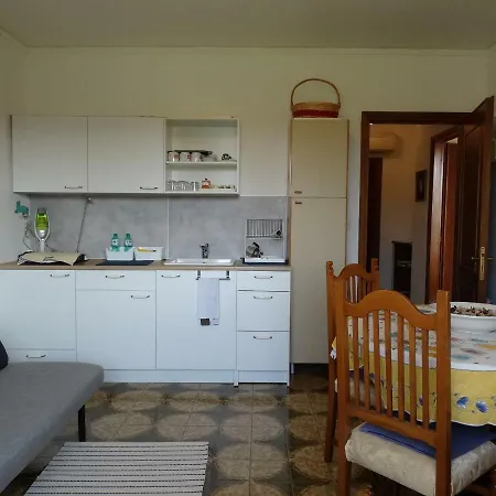 Casa Laura Дом отдыха Бардолино